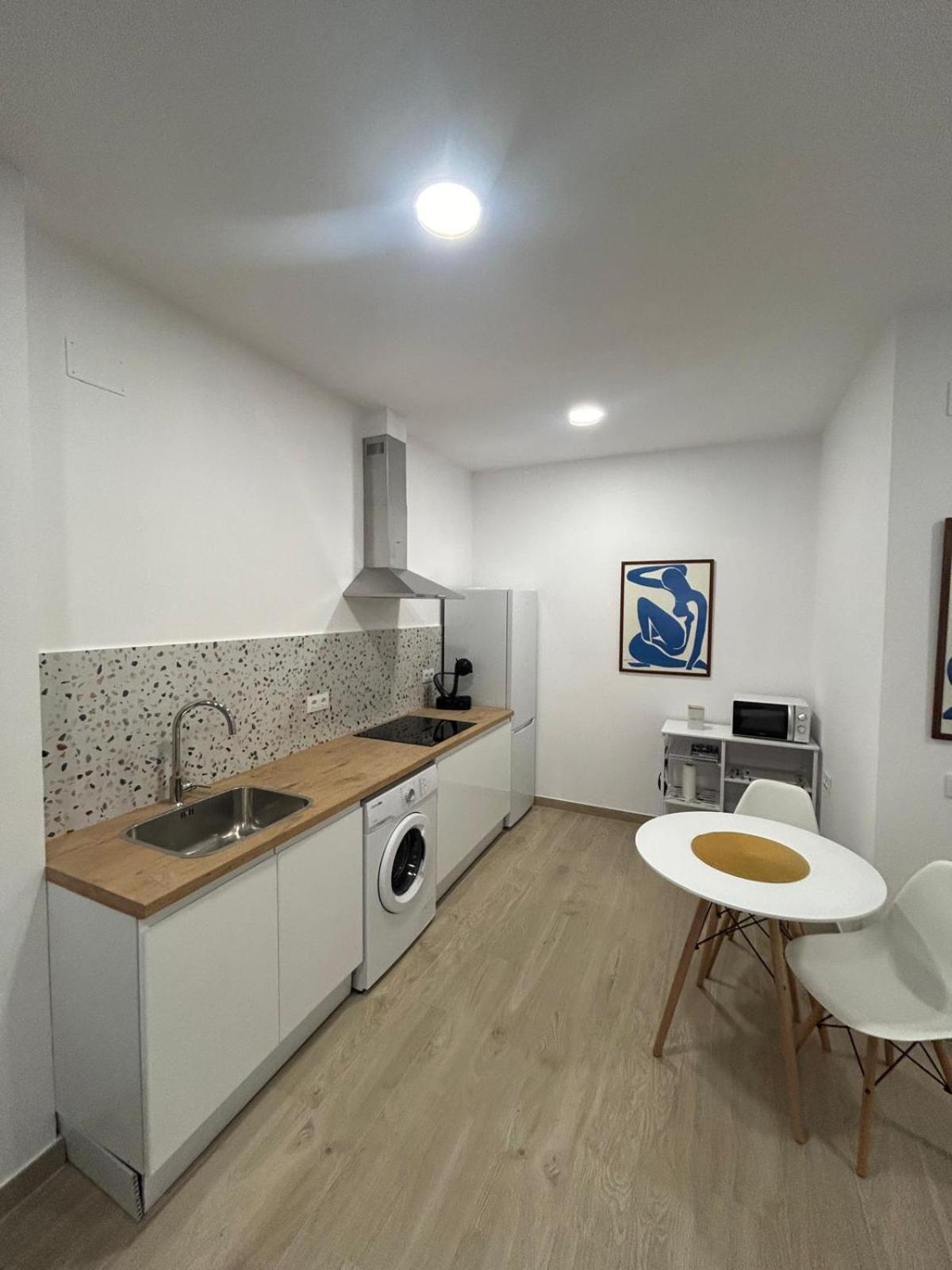 Estudio Playa De La Malvarrosa Valencia Apartment ภายนอก รูปภาพ